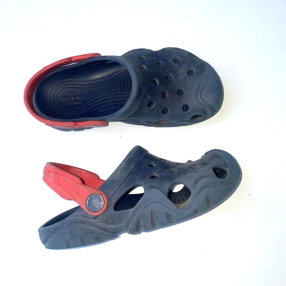 CROCS Swiftwater Unisex Kids 12 Navy Blue Red Classic Waterproof Clogs Shoes *30